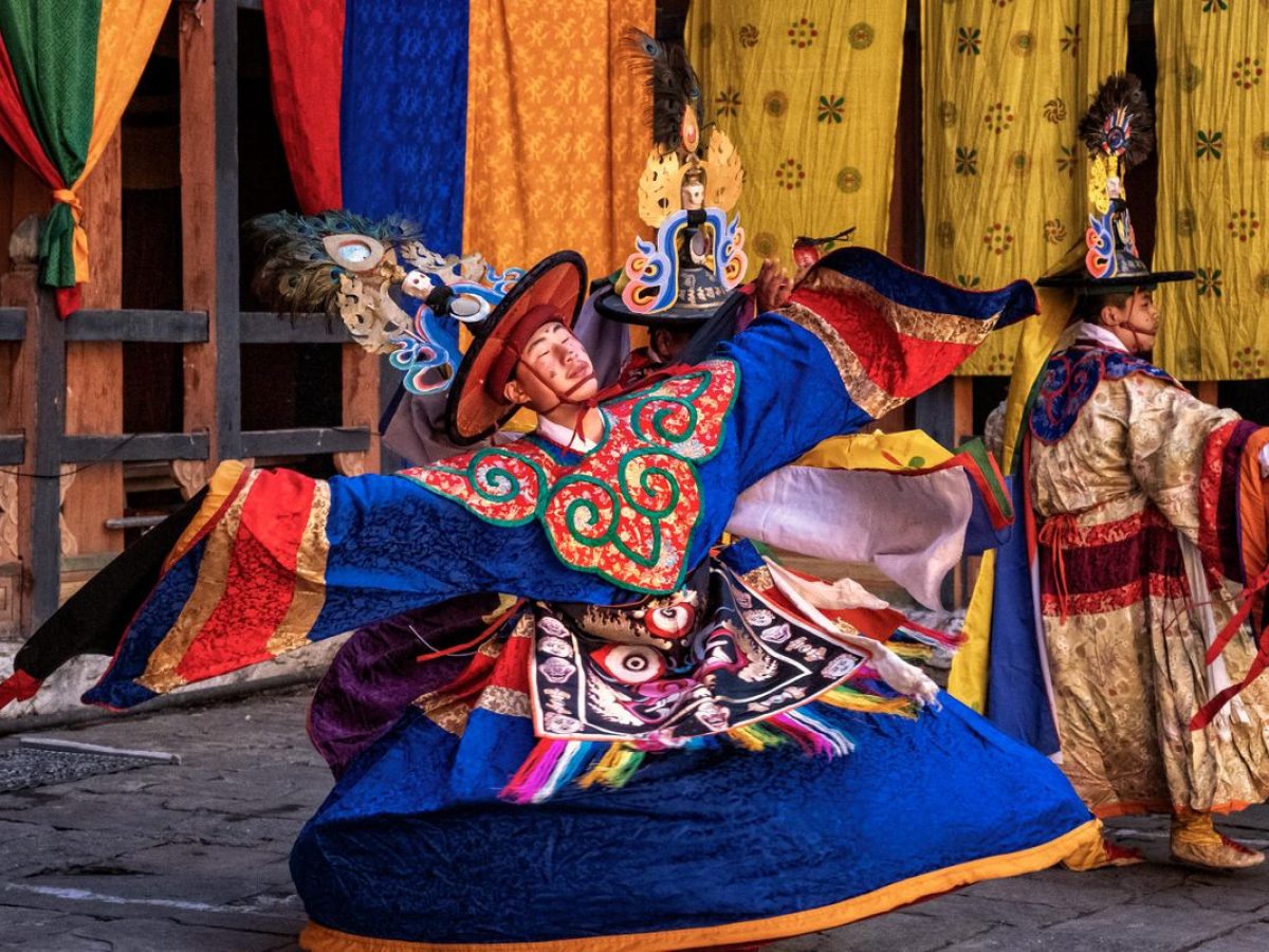 Mask dance performances at Jakar tshechu festival tour