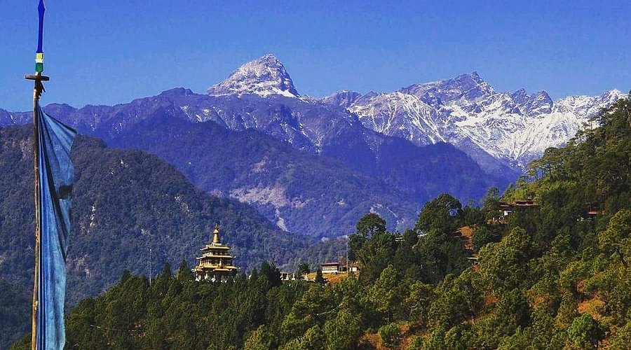 Khamsum Yulley Namgyal Chorten - Attractions in Punakha 2026