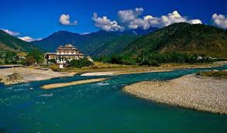 Punakha Dzong - Punakha Tshechu festival 2026